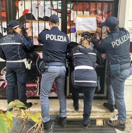 Roma: sequestrati 150 grammi di droga, 8mila euro in contanti e oltre 6mila  euro in banconote false, 5 le persone in manette.